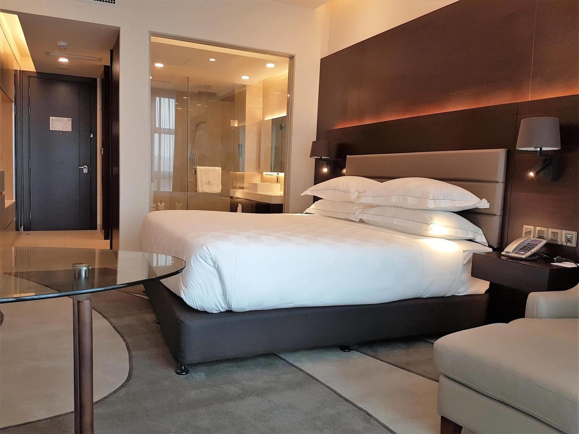 The Stanley Hotel & Suites Port Moresby Kültér fotó